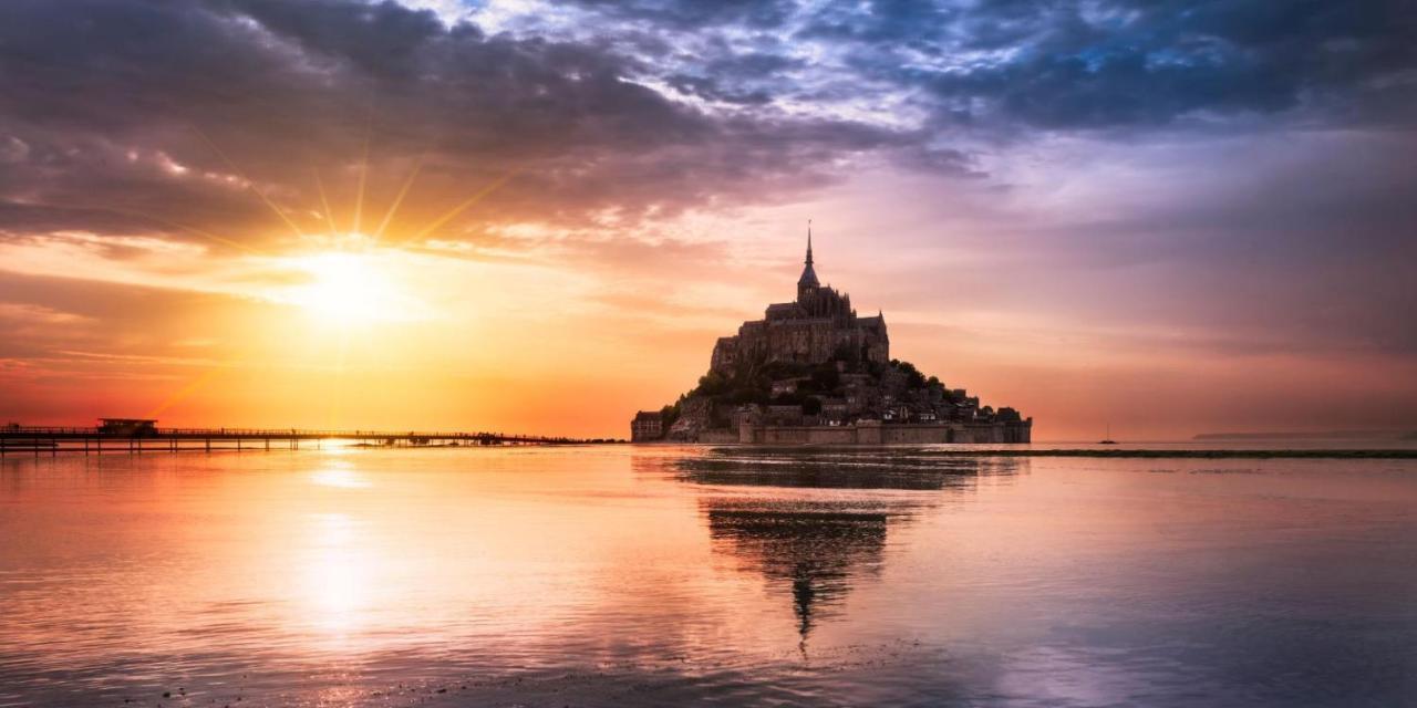 Chambres D'Hotes Avec Piscine Aux Agapanthes De Cromel - Mont Saint Michel Екстер'єр фото