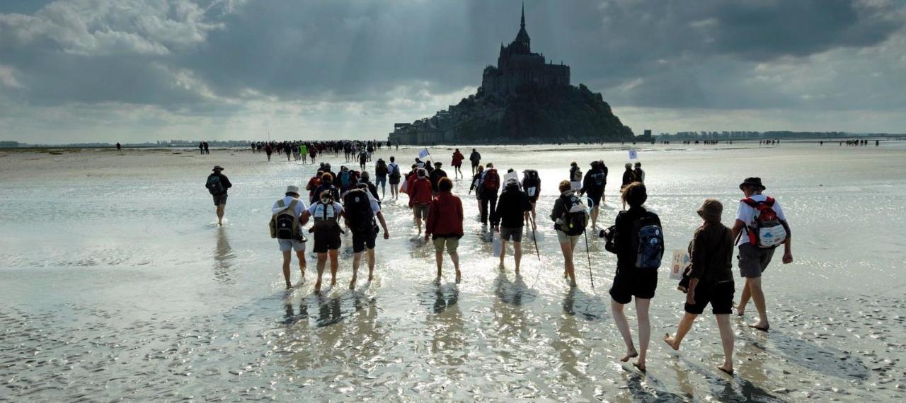 Chambres D'Hotes Avec Piscine Aux Agapanthes De Cromel - Mont Saint Michel Екстер'єр фото