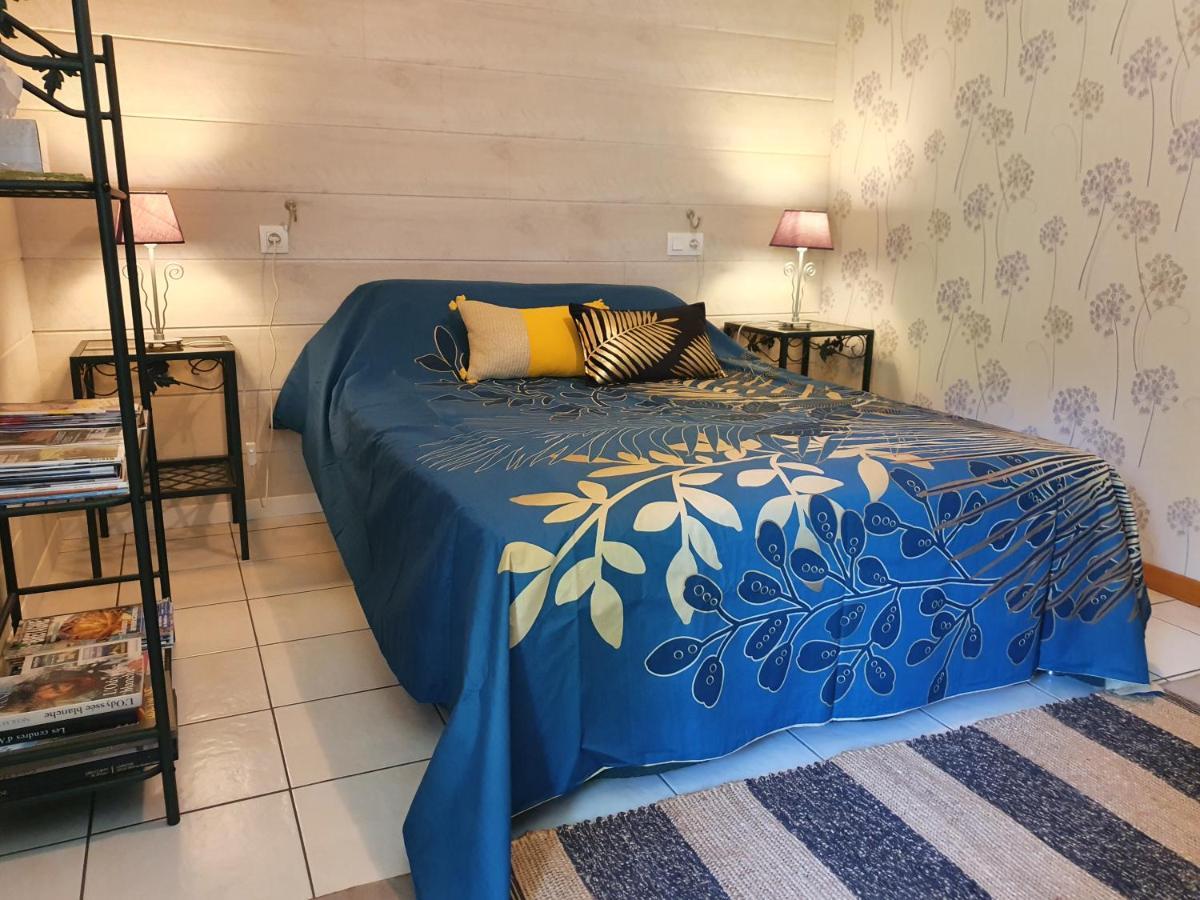 Chambres D'Hotes Avec Piscine Aux Agapanthes De Cromel - Mont Saint Michel Екстер'єр фото