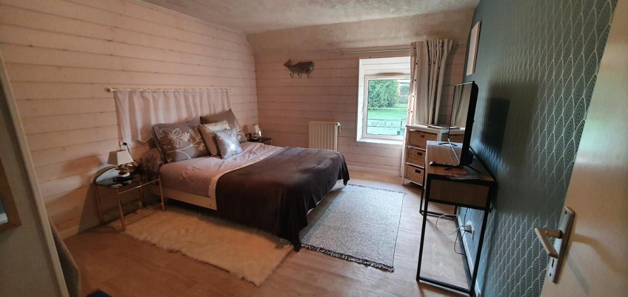 Chambres D'Hotes Avec Piscine Aux Agapanthes De Cromel - Mont Saint Michel Екстер'єр фото